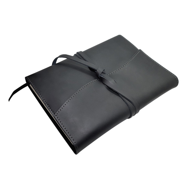 A5 Griffin Trifold Notebook - Black