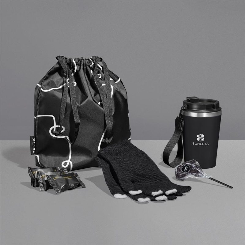 Yatta Cute & Cosy Hamper - Image 3