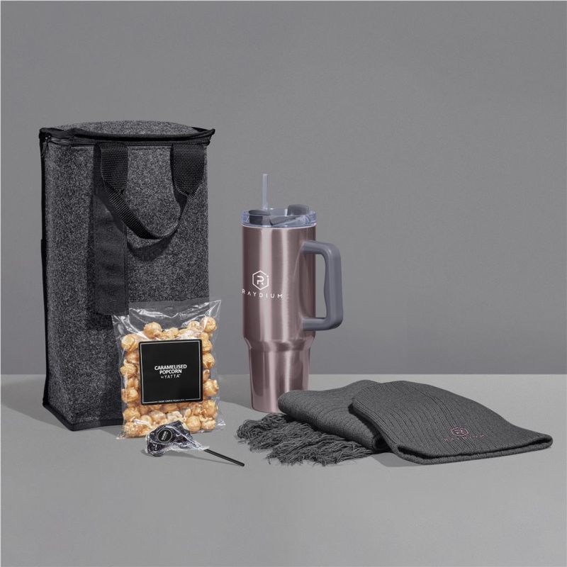 Yatta Frosted Faves Hamper - Image 3