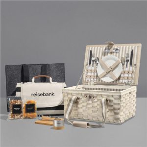 Yatta Golden Glances Hamper